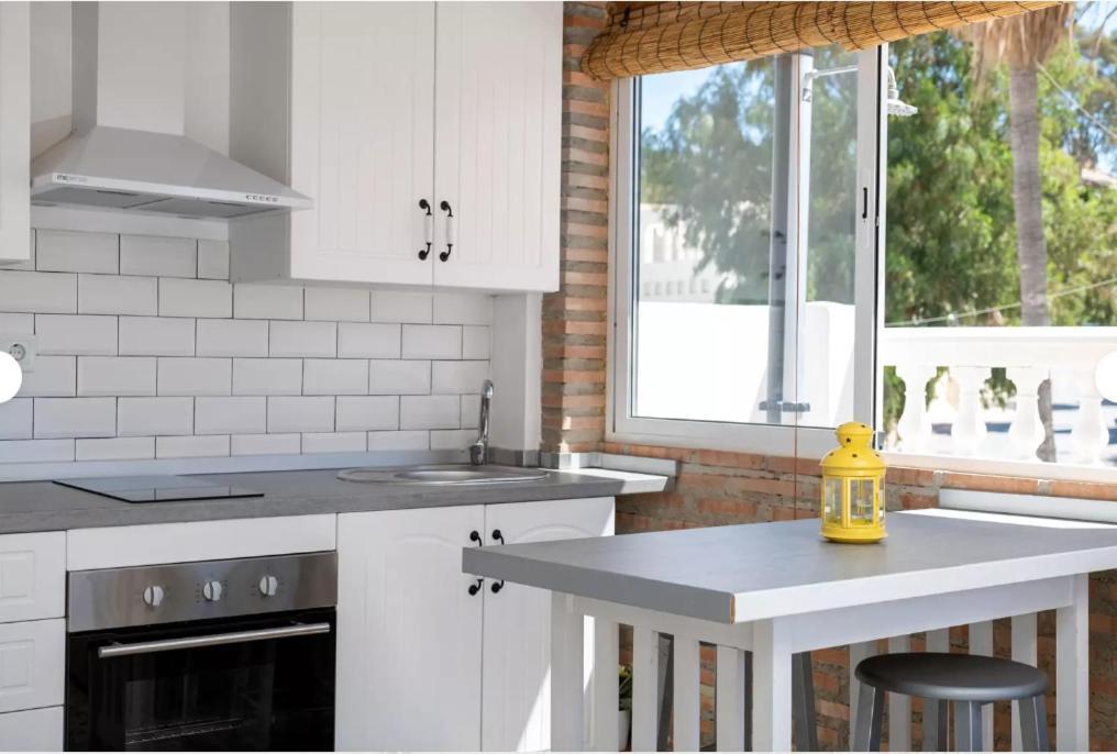 Apartamentos Lolitalola Holidays Salobreña Dış mekan fotoğraf
