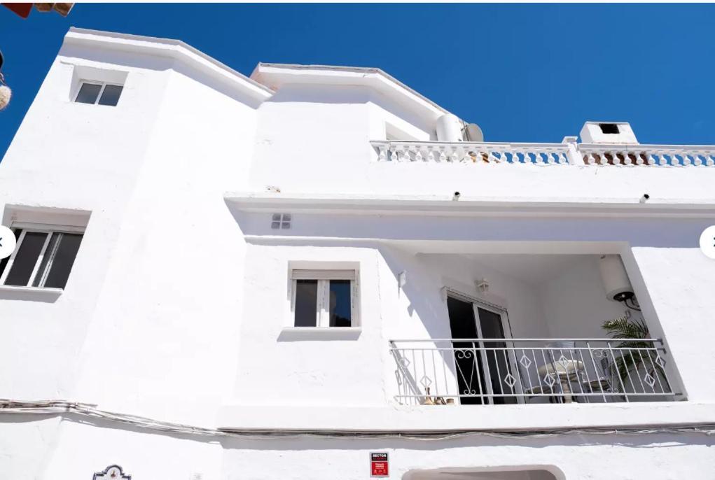 Apartamentos Lolitalola Holidays Salobreña Dış mekan fotoğraf