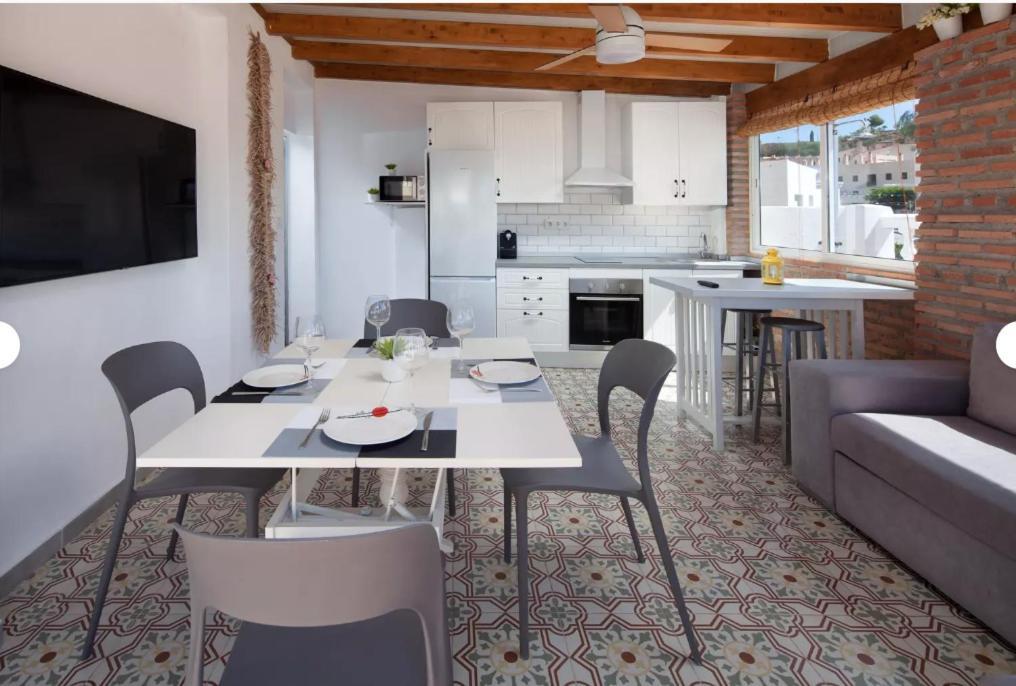 Apartamentos Lolitalola Holidays Salobreña Dış mekan fotoğraf